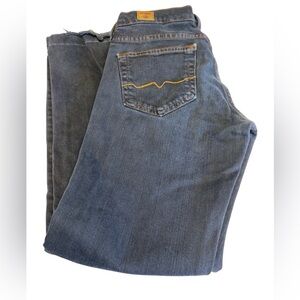 Red Engine jeans straight leg bootcut button/zip 5 pockets distressed Sz 29